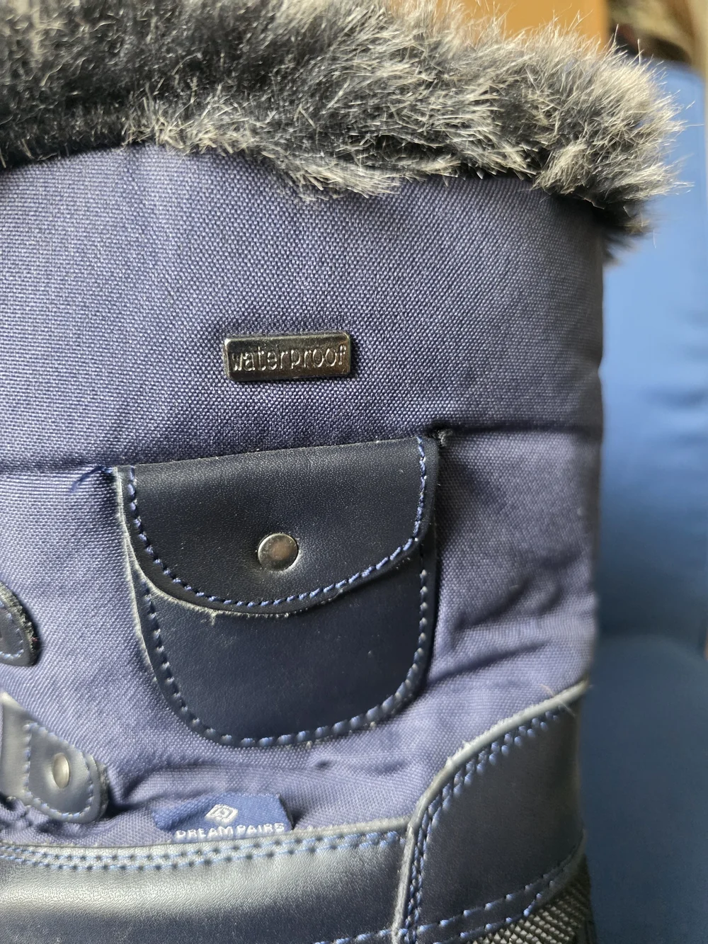 DREAM PAIRS Thinsulate 200g Winter Snow Boots Navy Faux Fur Waterproof Kids Sz 4